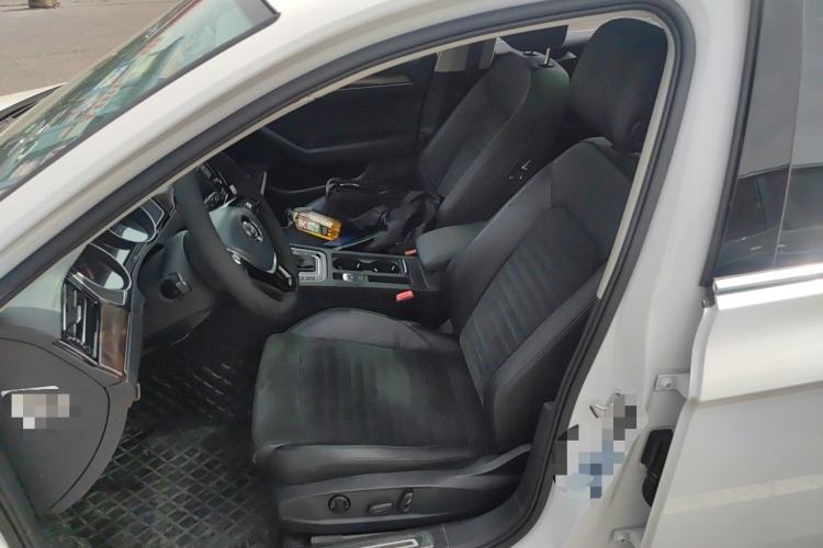 Used Volkswagen Magotan 2017 330TSI DSG Luxury Model Left Front Seat