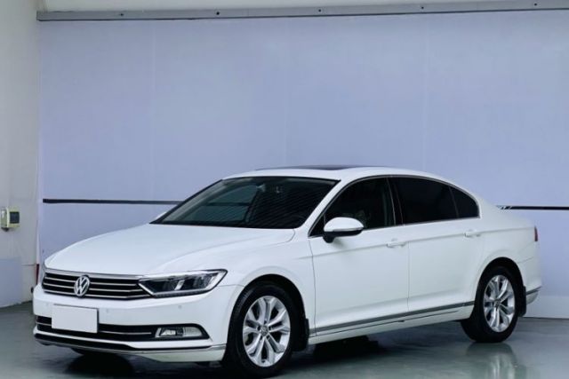 Used Volkswagen Magotan 2017 330TSI DSG Luxury Model