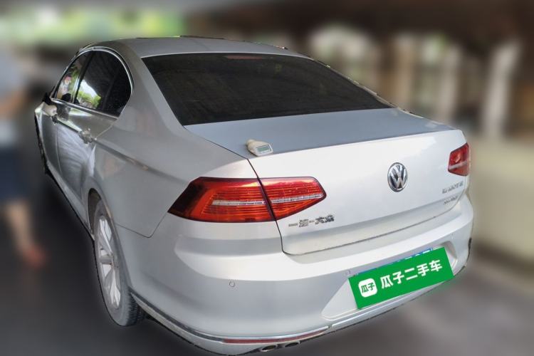 Used Volkswagen Magotan 2017 330TSI DSG Leading Model Rear Left 45 Deg