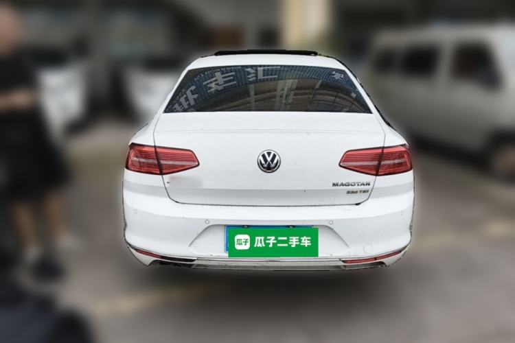 Used Volkswagen Magotan 2017 330TSI DSG Leading Model Rear