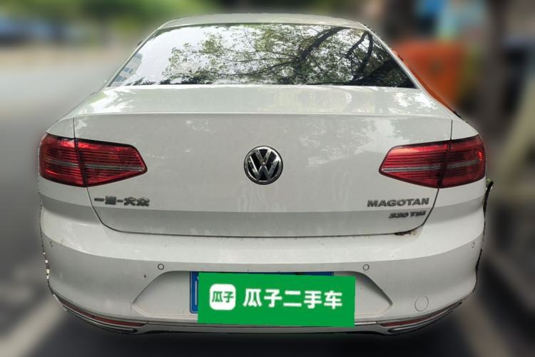 Used Volkswagen Magotan 2017 330TSI DSG Luxury Model Rear