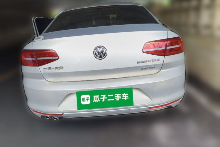 Used Volkswagen Magotan 2017 330TSI DSG Leading Model Rear