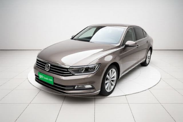 Używany Volkswagen Magotan 2017 330TSI DSG Leading Model