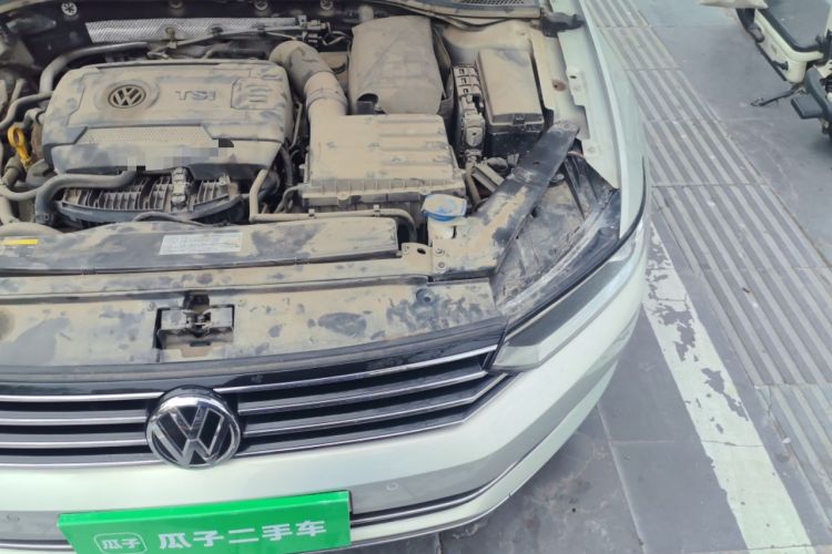 Used Volkswagen Magotan 2017 330TSI DSG Leading Model Engine Bay Left