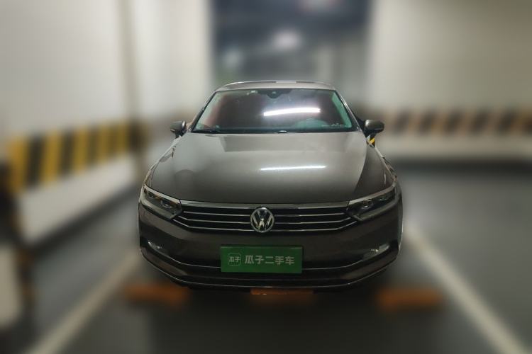 Used Volkswagen Magotan 2017 380TSI DSG Prestige Edition Front