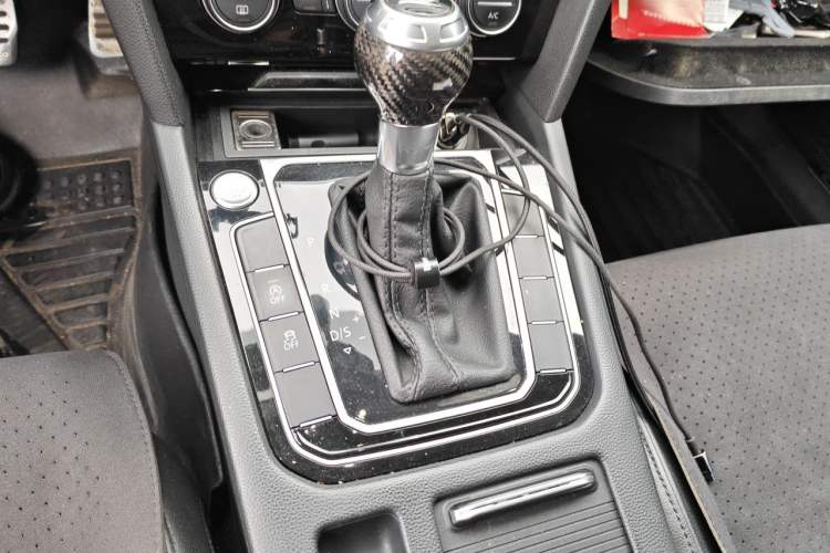 Used Volkswagen Magotan 2017 380TSI DSG Luxury Model Gear Lever