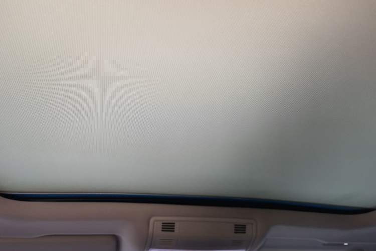 Used Volkswagen Magotan 2017 330TSI DSG Luxury Model Headliner