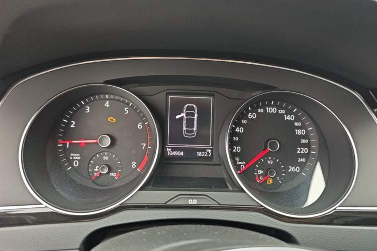 Used Volkswagen Magotan 2017 330TSI DSG Luxury Model Instrument Cluster
