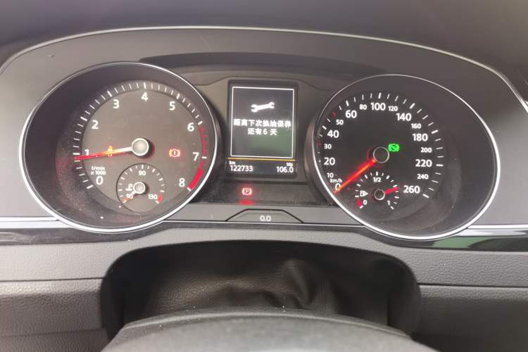 Used Volkswagen Magotan 2017 330TSI DSG Luxury Model Instrument Cluster