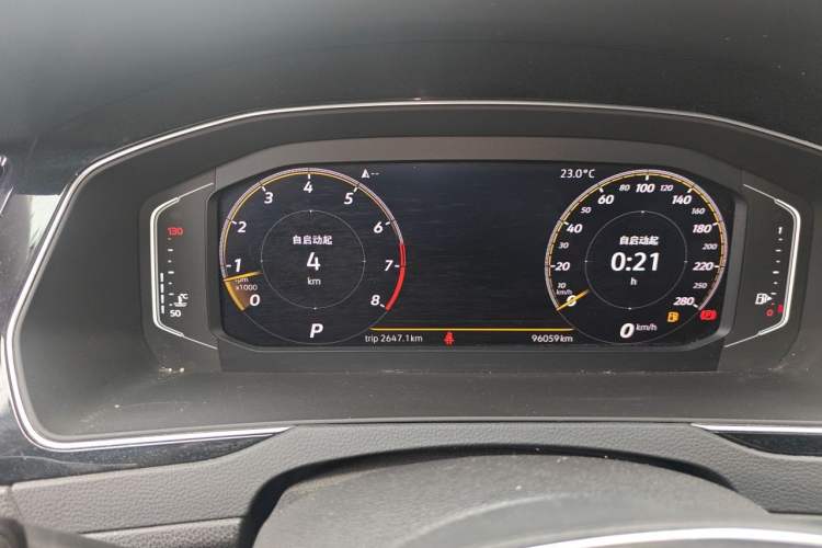 Used Volkswagen Magotan 2017 330TSI DSG Luxury Model Instrument Cluster