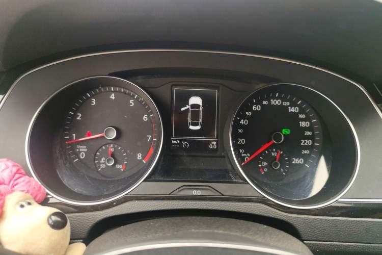 Used Volkswagen Magotan 2017 330TSI DSG Luxury Model Instrument Cluster