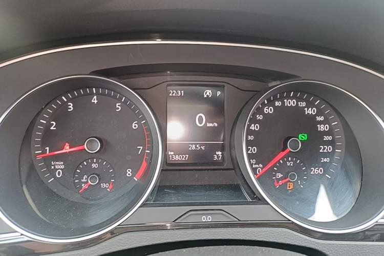 Used Volkswagen Magotan 2017 330TSI DSG Leading Model Instrument Cluster