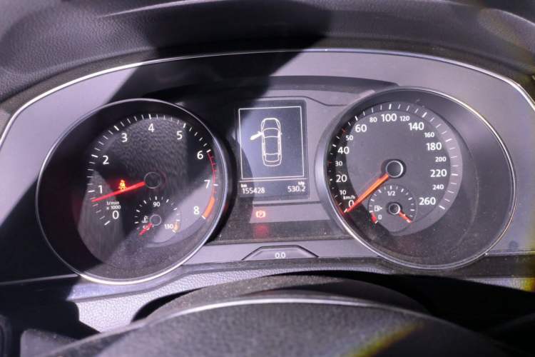 Used Volkswagen Magotan 2017 380TSI DSG Luxury Model Instrument Cluster