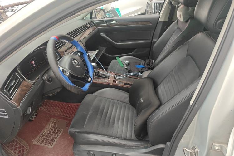 Used Volkswagen Magotan 2017 330TSI DSG Luxury Model Left Front Seat