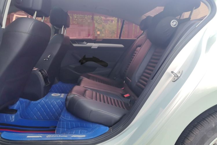 Used Volkswagen Magotan 2017 330TSI DSG Leading Model Left Rear Seat