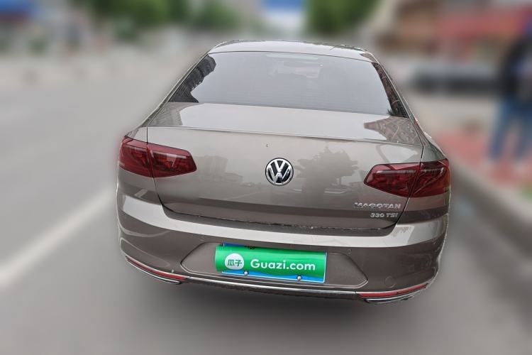 Used Volkswagen Magotan 2017 330TSI DSG Luxury Model Rear