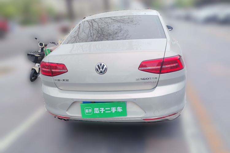 Used Volkswagen Magotan 2017 330TSI DSG Leading Model Rear