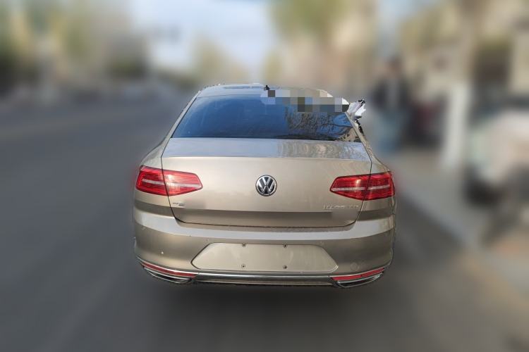 Used Volkswagen Magotan 2017 380TSI DSG Luxury Model Rear