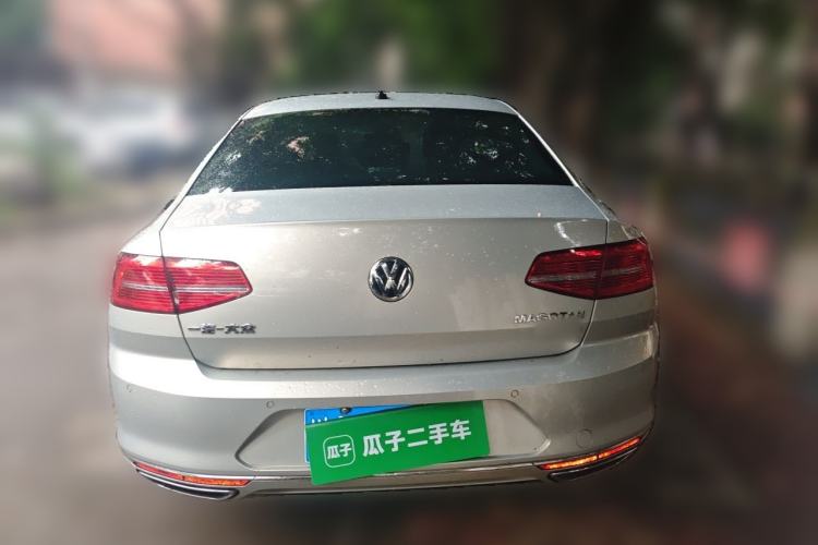 Used Volkswagen Magotan 2017 330TSI DSG Luxury Model Rear