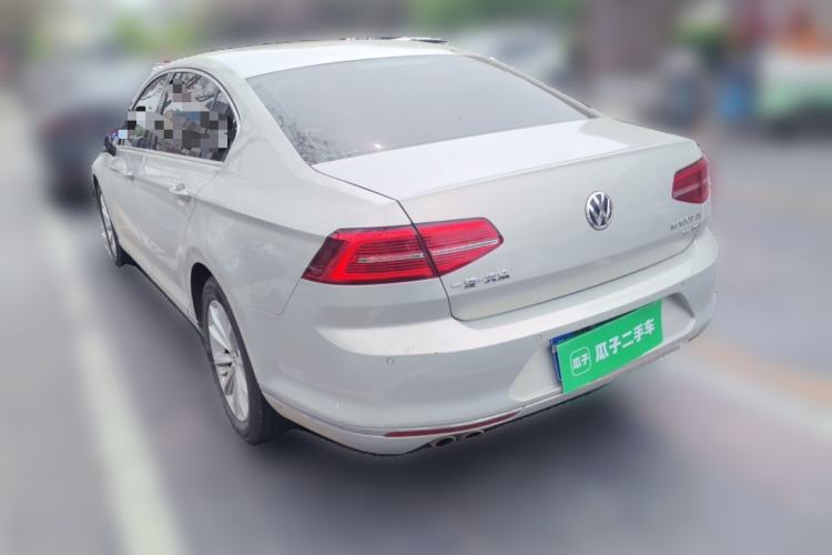 Used Volkswagen Magotan 2017 330TSI DSG Leading Model Rear Left 45 Deg