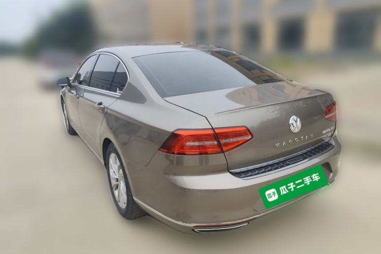 Used Volkswagen Magotan 2017 330TSI DSG Luxury Model Rear Left 45 Deg