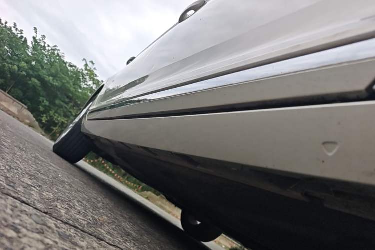 Used Volkswagen Magotan 2017 330TSI DSG Luxury Model Right Side Sill