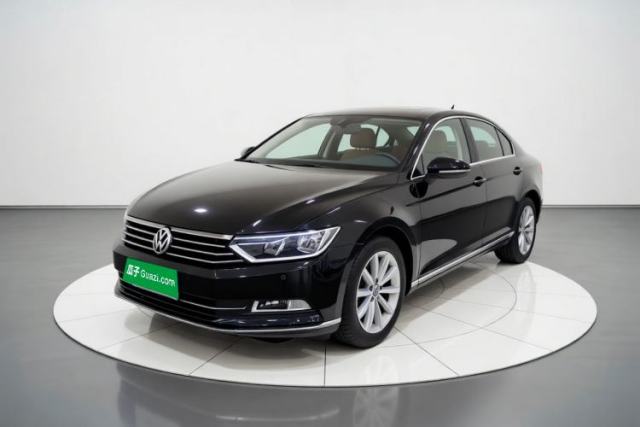Ojetý Volkswagen Magotan 2018 330TSI DSG Advanced Model