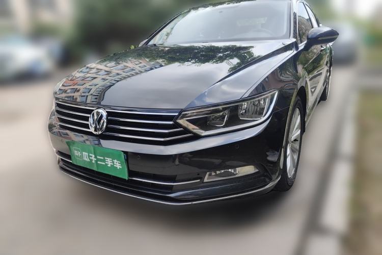 Used Volkswagen Magotan 2018 330TSI DSG Advanced Model Guazi used car, China used car export, Used car for sale, Used  cars, Cheapest cars for sale