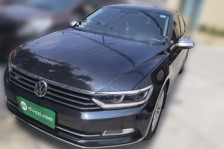 Used Volkswagen Magotan 2018 330TSI DSG Luxury Model Guazi used car, China used car export, Used car for sale, Used  cars, Cheapest cars for sale