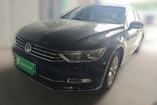 Ojetý Volkswagen Magotan 2018 280TSI DSG Comfort Model
