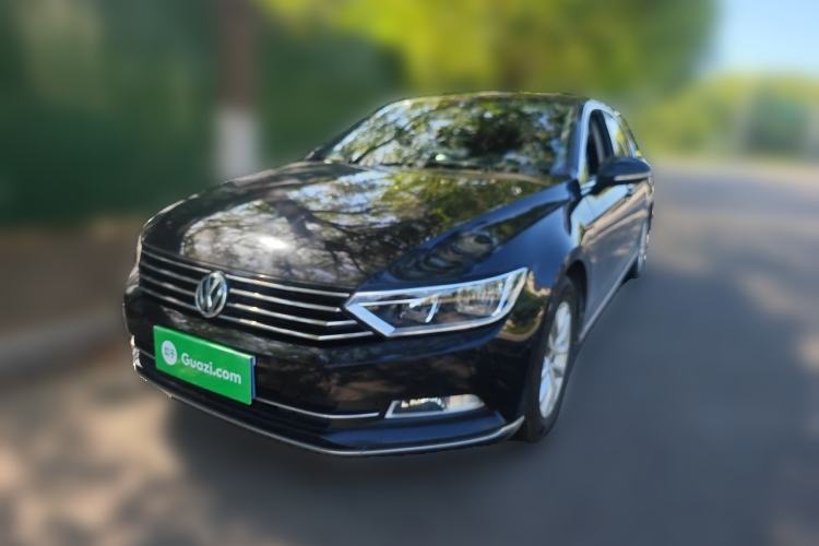 Used Volkswagen Magotan 2018 280TSI DSG Comfort Model Guazi used car, China used car export, Used car for sale, Used  cars, Cheapest cars for sale