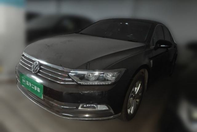 Ojetý Volkswagen Magotan 2018 330TSI DSG Luxury Model