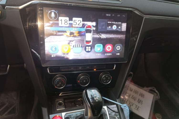 Used Volkswagen Magotan 2018 330TSI DSG Advanced Model Audio And AC Panel