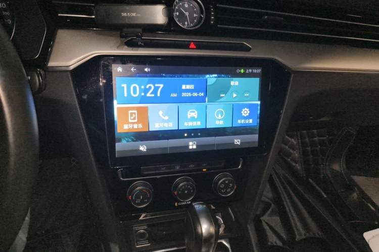 Used Volkswagen Magotan 2018 330TSI DSG Advanced Model Audio And AC Panel