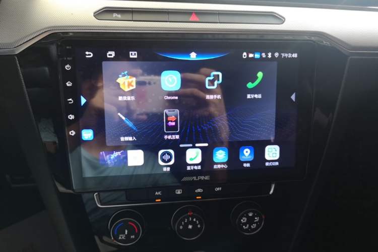 Used Volkswagen Magotan 2018 330TSI DSG Advanced Model Audio And AC Panel