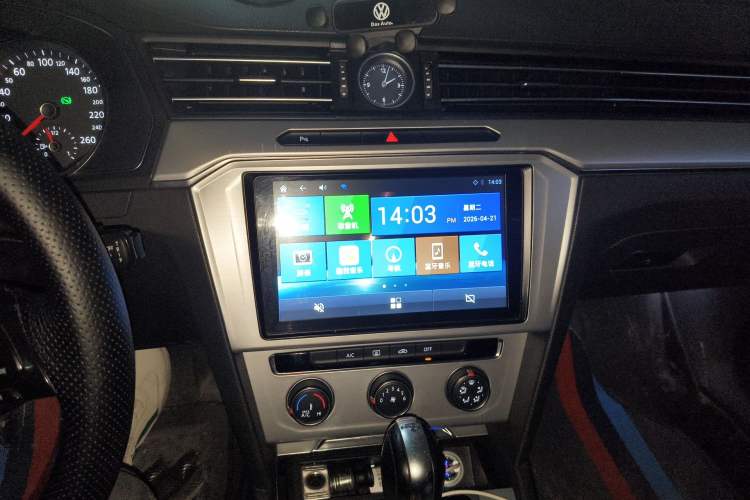 Used Volkswagen Magotan 2018 280TSI DSG Comfort Model Audio And AC Panel
