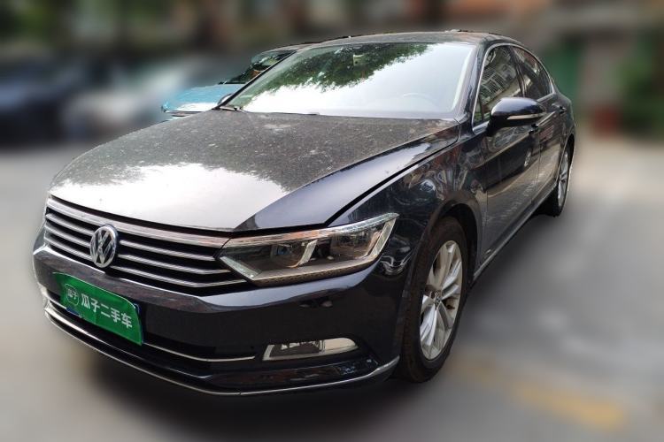 Used Volkswagen Magotan 2018 330TSI DSG Luxury Model Guazi used car, China used car export, Used car for sale, Used  cars, Cheapest cars for sale