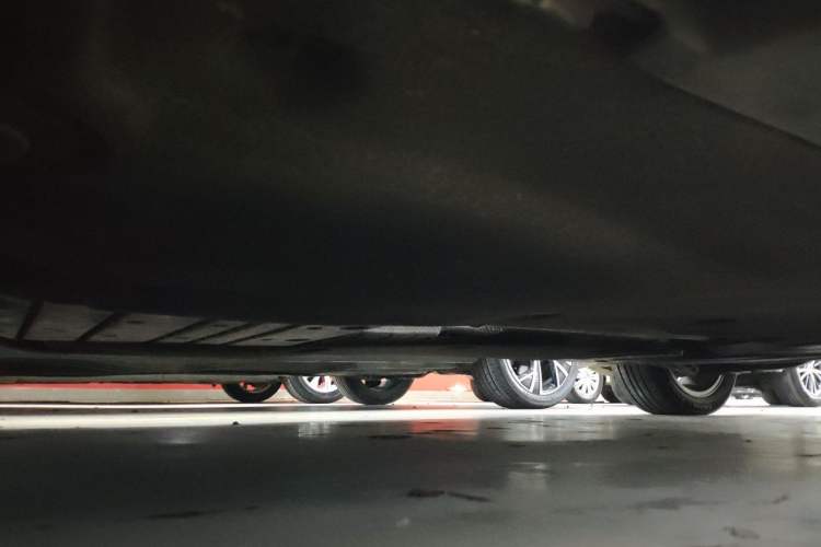 Used Volkswagen Magotan 2018 Facelift 330TSI DSG Luxury Model Chassis Front Left