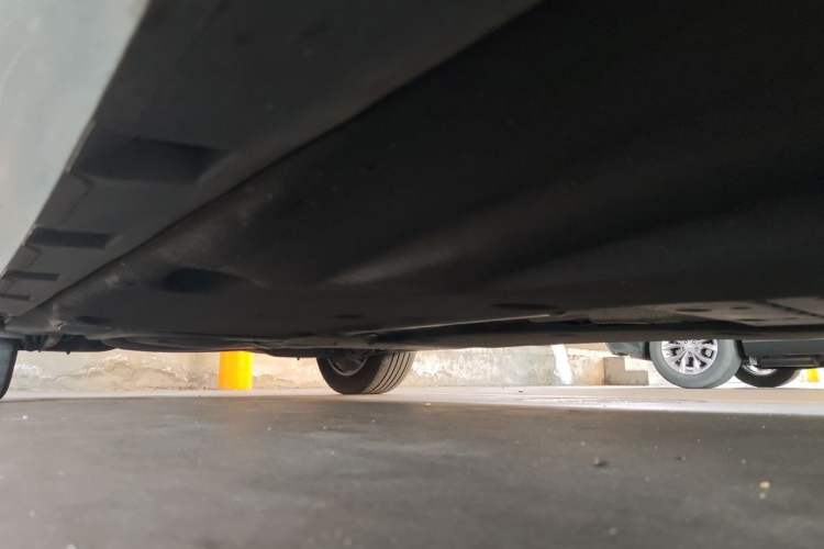 Used Volkswagen Magotan 2018 330TSI DSG Luxury Model Chassis Rear Left