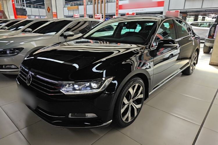 Used Volkswagen Magotan 2018 330TSI DSG Luxury Model Guazi used car, China used car export, Used car for sale, Used  cars, Cheapest cars for sale