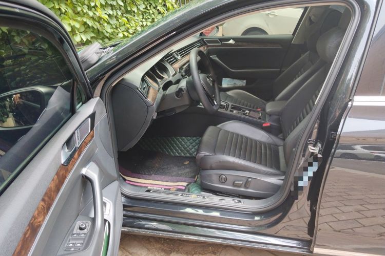 Used Volkswagen Magotan 2018 380TSI DSG Luxury Model Driver Seat