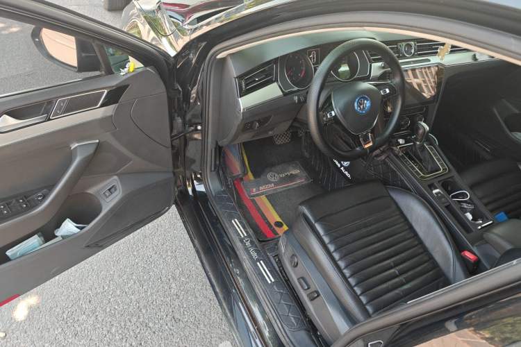 Used Volkswagen Magotan 2018 280TSI DSG Leading Model Driver Seat