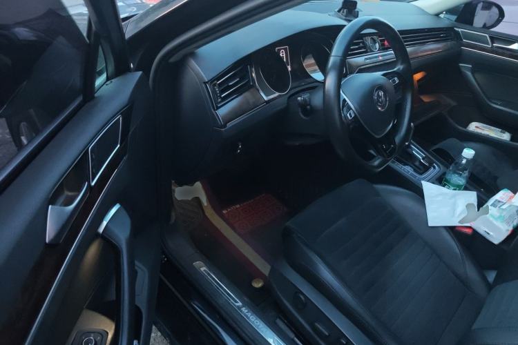 Used Volkswagen Magotan 2018 330TSI DSG Luxury Model Driver Seat