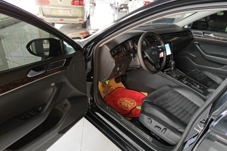 Used Volkswagen Magotan 2018 330TSI DSG Luxury Model Driver Seat