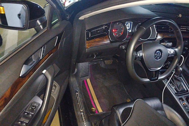 Used Volkswagen Magotan 2018 380TSI DSG Luxury Model Driver Seat