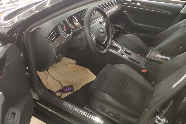 Used Volkswagen Magotan 2018 330TSI DSG Luxury Model Driver Seat
