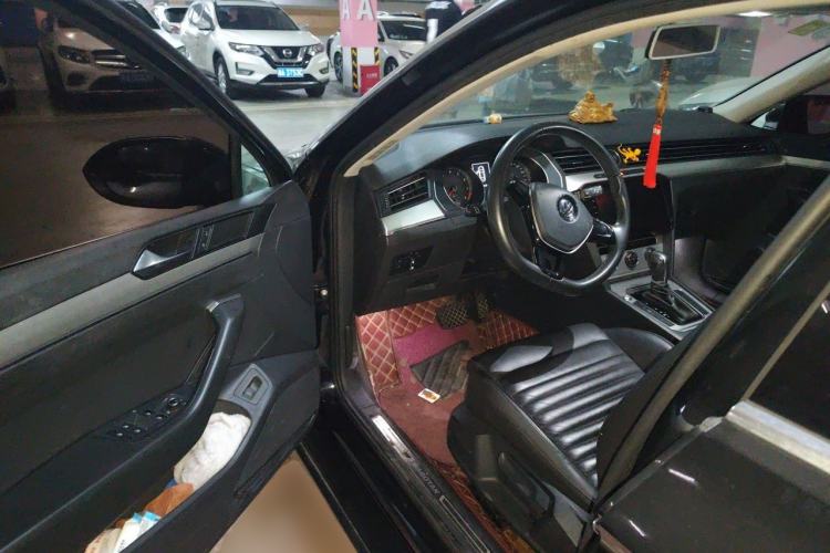 Used Volkswagen Magotan 2018 280TSI DSG Comfort Model Driver Seat