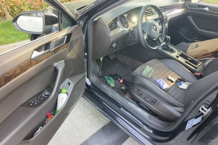 Used Volkswagen Magotan 2018 330TSI DSG Luxury Model Driver Seat