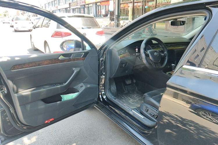 Used Volkswagen Magotan 2018 380TSI DSG Prestige Model Driver Seat