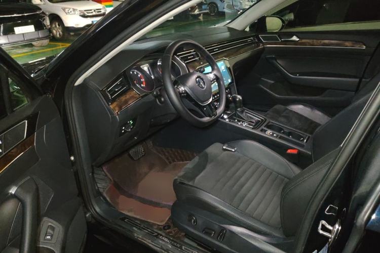Used Volkswagen Magotan 2018 330TSI DSG Luxury Model Driver Seat